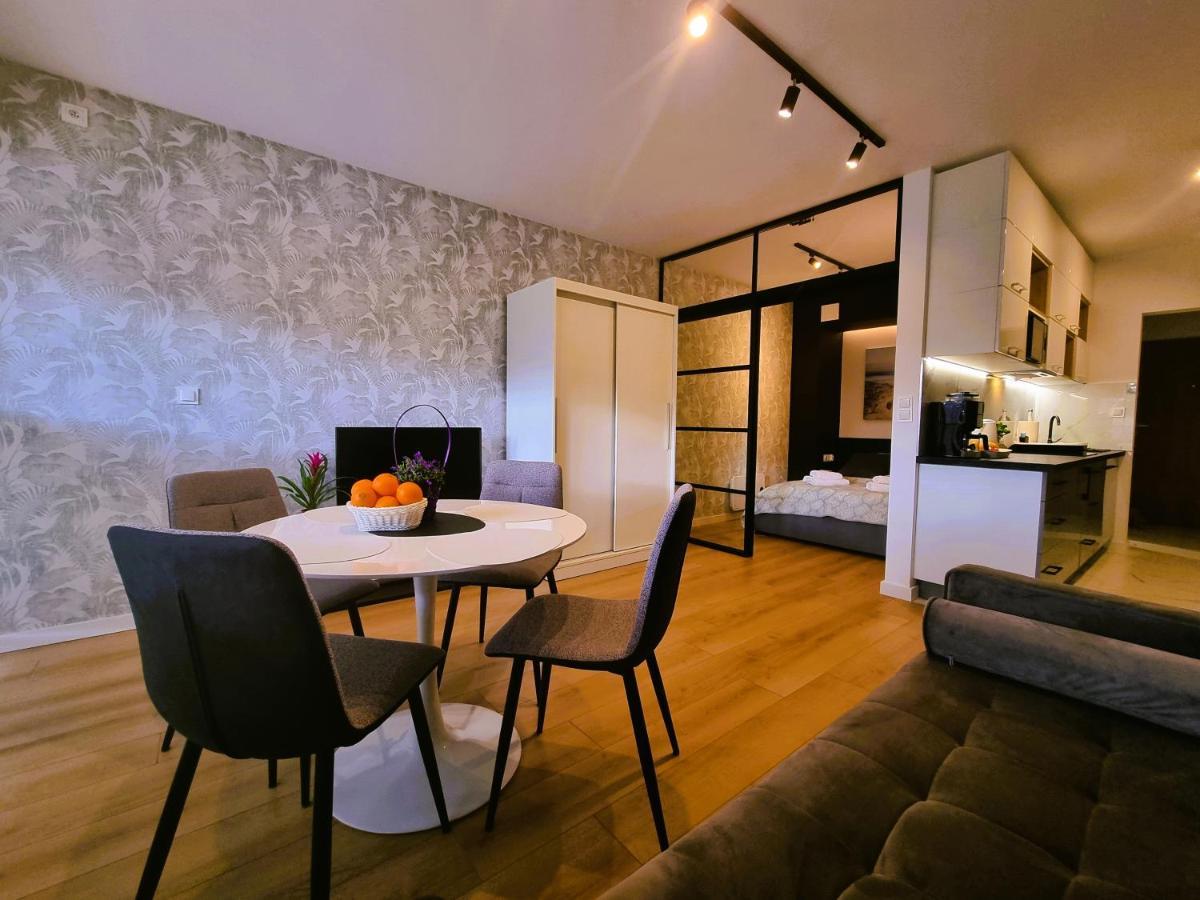 Apartament Szmaragdowa 21 Przy Plazy - Sala Zabaw, Silownia - 365Pam Mielno  Exterior foto